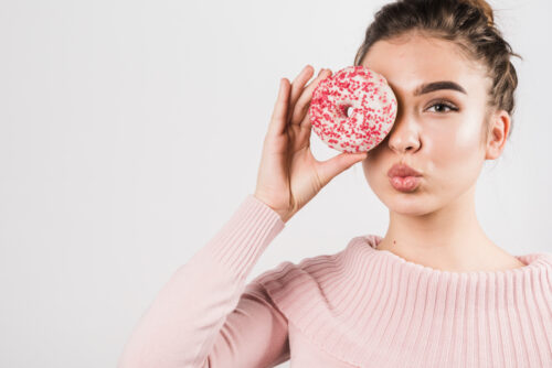 How Sugar Affects Your Skin [aging, acne]